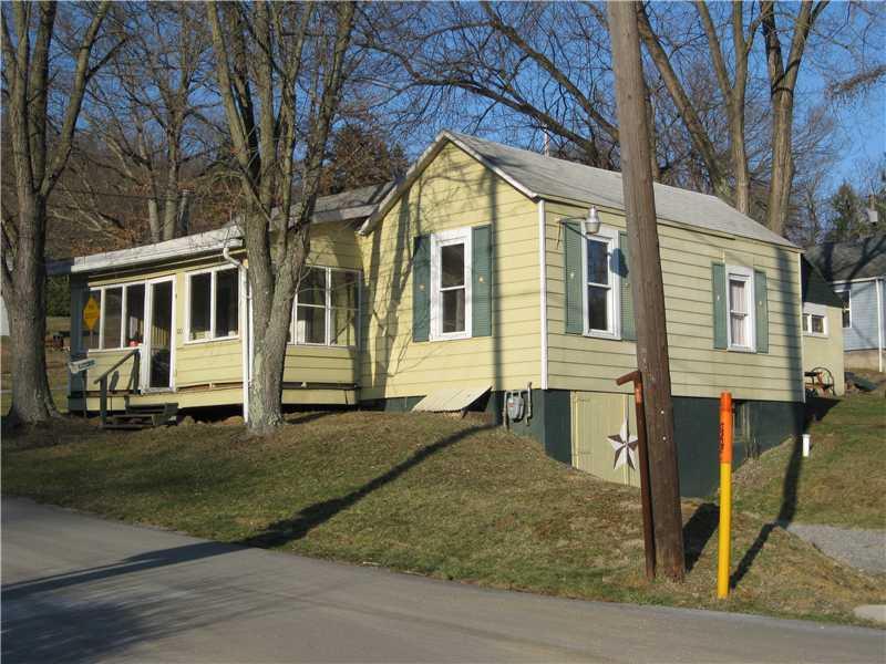 100 Crowe Road Renfrew, PA 16053 - Photo 1 of 10 Exterior Front.