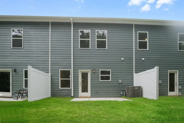 a front view of house with yard