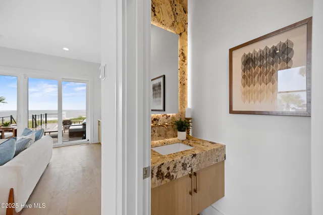 $4,500,000 | 601 Fort Fisher Boulevard South, Kure Beach, NC 28449