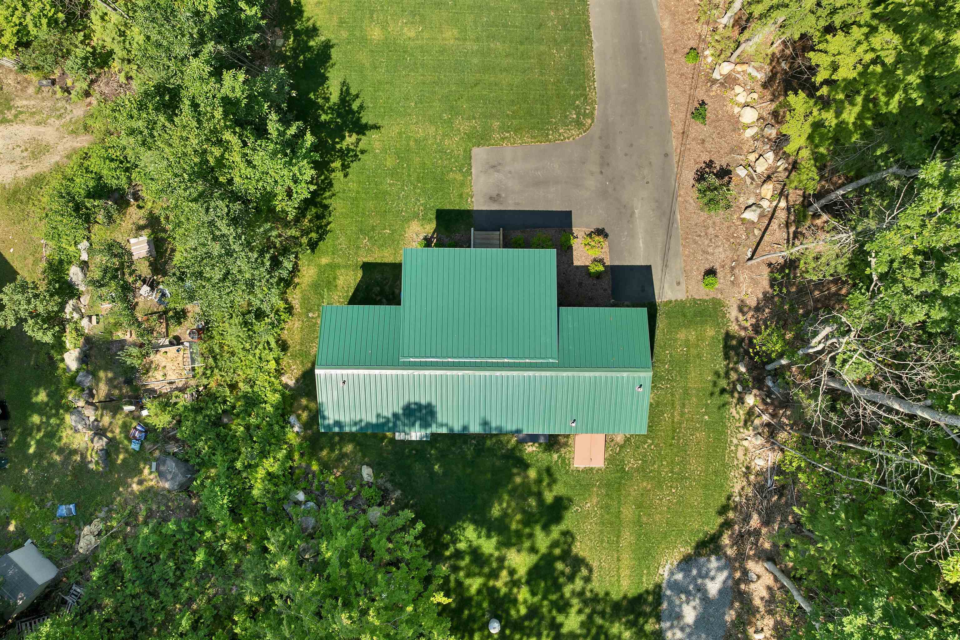 616 Deer Meadow Road Webster, NH 03303 - Photo 8 of 41