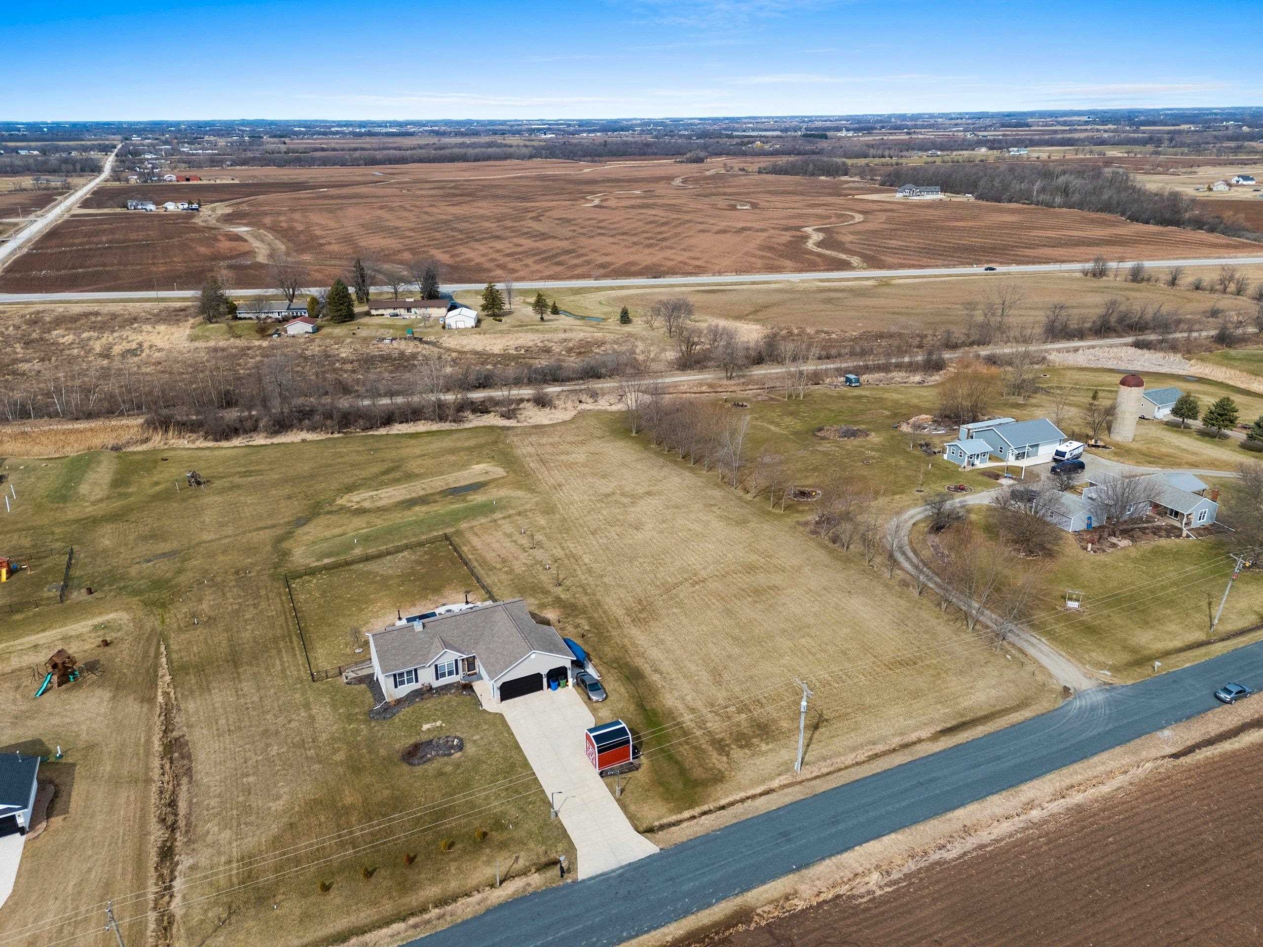 6500 Deuster Road Greenleaf, WI 54126 - Photo 7 of 19