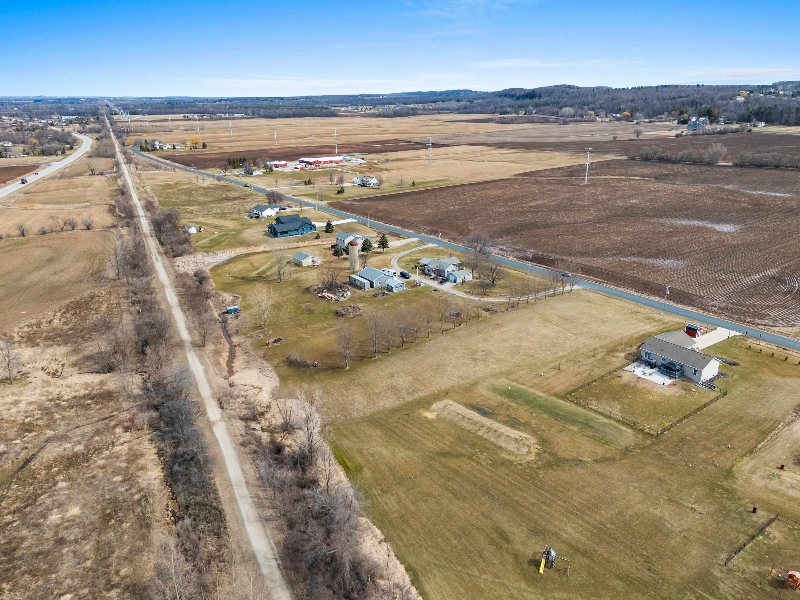 6500 Deuster Road Greenleaf, WI 54126 - Photo 9 of 19