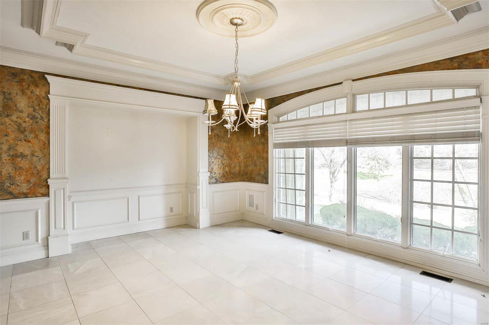 325 Conway Hill Road Town and Country, MO 63141 - Photo 34 of 88