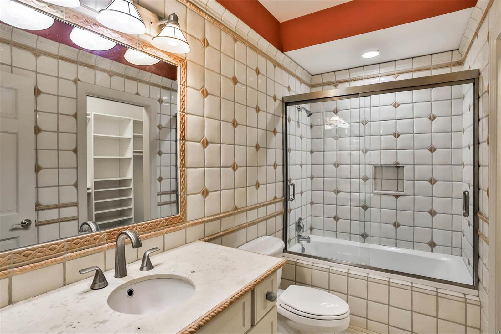 325 Conway Hill Road Town and Country, MO 63141 - Photo 56 of 88