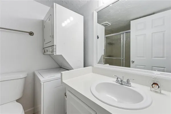 $1,190 | 139 Oyster Bay Circle, Unit 160, Altamonte Springs, FL 32701