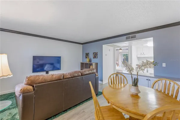 $1,190 | 139 Oyster Bay Circle, Unit 160, Altamonte Springs, FL 32701