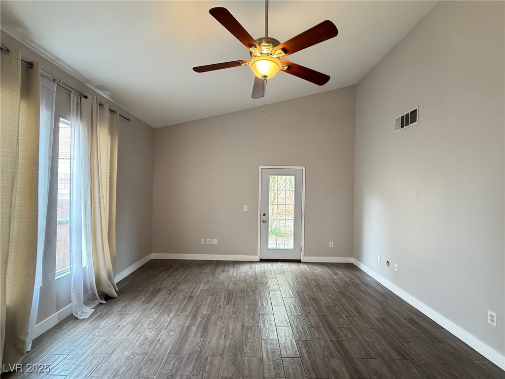 8425 Orchard Ridge Avenue Las Vegas, NV 89129 - Photo 8 of 15