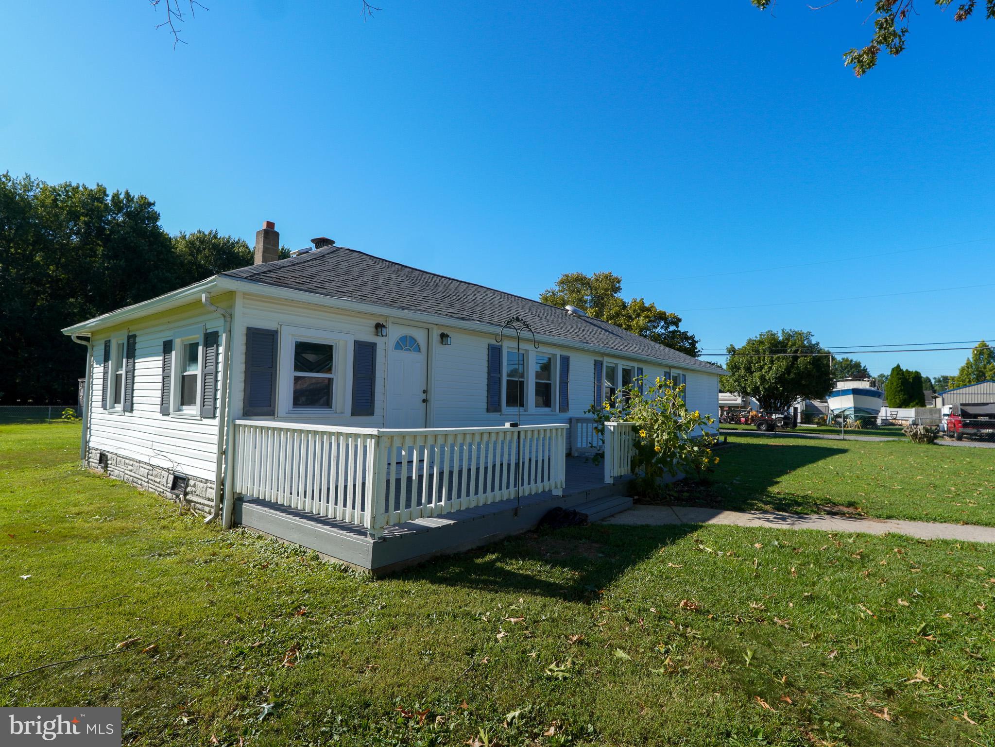 64 Dartmouth Road Pennsville, NJ 08070 - Photo 11 of 35