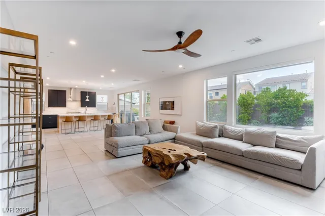 $4,865 | 214 Abbey Hill Street, Henderson, NV 89012