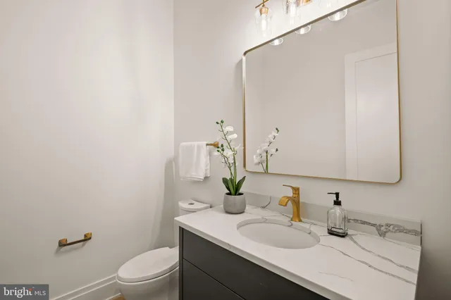 $22,500 | 5022 Cathedral Avenue Northwest, Washington, DC 20016