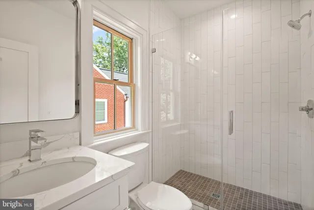 $22,500 | 5022 Cathedral Avenue Northwest, Washington, DC 20016