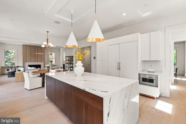 $22,500 | 5022 Cathedral Avenue Northwest, Washington, DC 20016