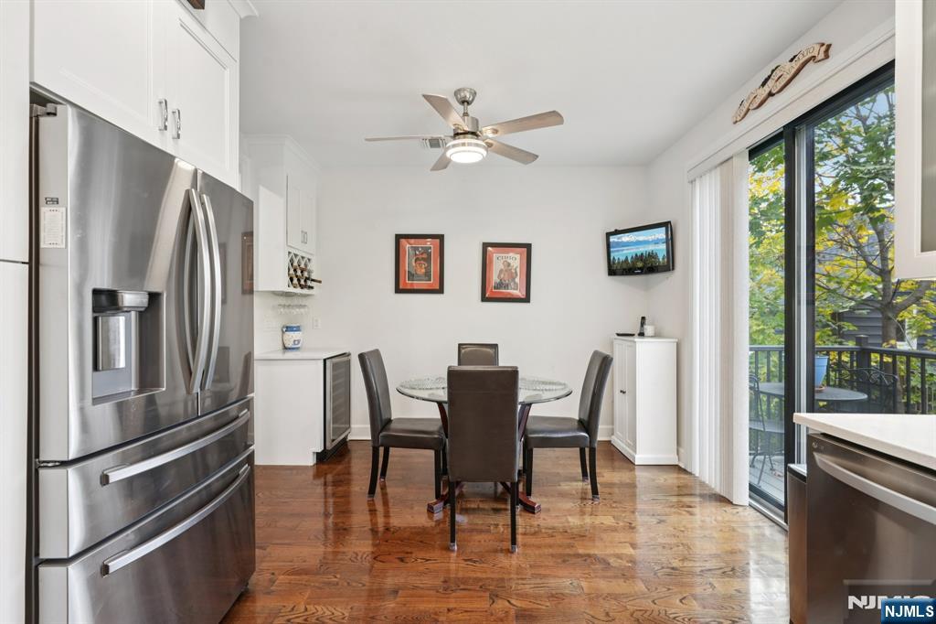 555 Edgewater Avenue, Unit 103 RESERVE CT Ridgefield, NJ 07657 - Photo 21 of 48