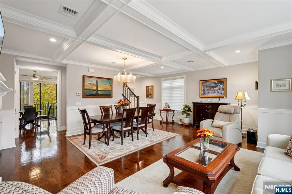 555 Edgewater Avenue, Unit 103 RESERVE CT Ridgefield, NJ 07657 - Photo 8 of 48