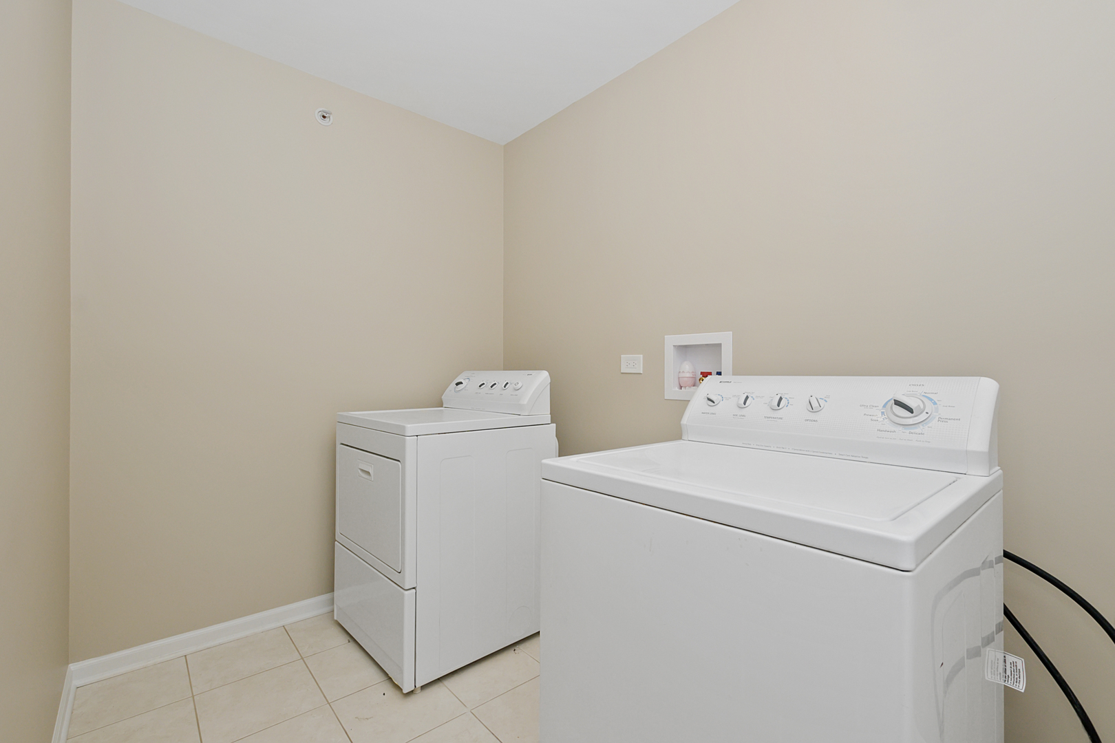 88 Stephens Matteson, IL 60443 - Photo 28 of 43 Gallery Image 28