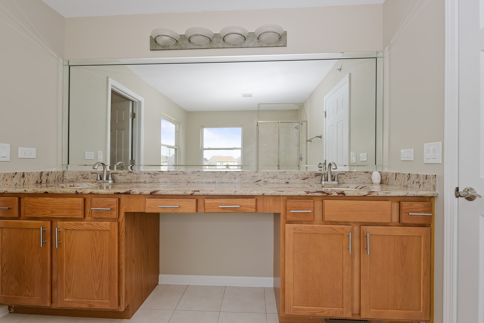 88 Stephens Matteson, IL 60443 - Photo 33 of 43 Gallery Image 33