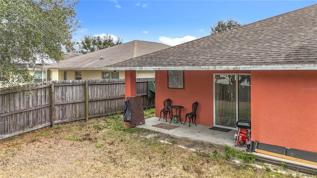 11112 Hidden Breeze Drive Wimauma, FL 33598 - Photo 33 of 41