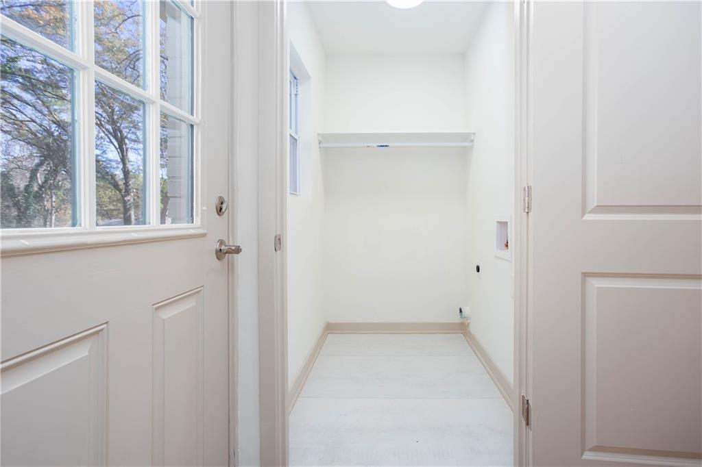 1560 North Columbia Place Decatur, GA 30032 - Photo 26 of 50 a view of an empty room