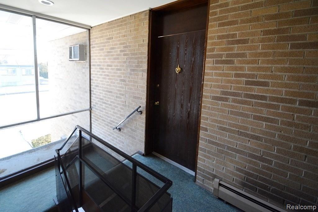 125 East 14 Mile Road, Unit 11 Birmingham, MI 48009 - Photo 6 of 25