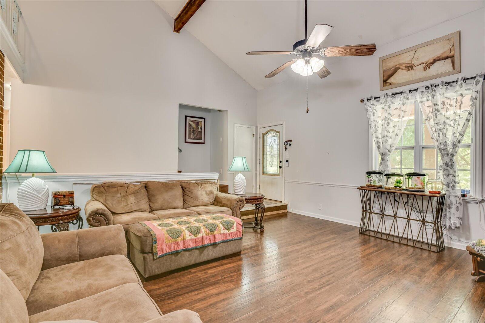 2757 Mayo Road Augusta, GA 30907 - Photo 9 of 37 Vaulted ceiling
