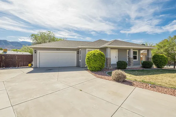 $545,000 | 875 Cabernet Drive, Palisade, CO 81526