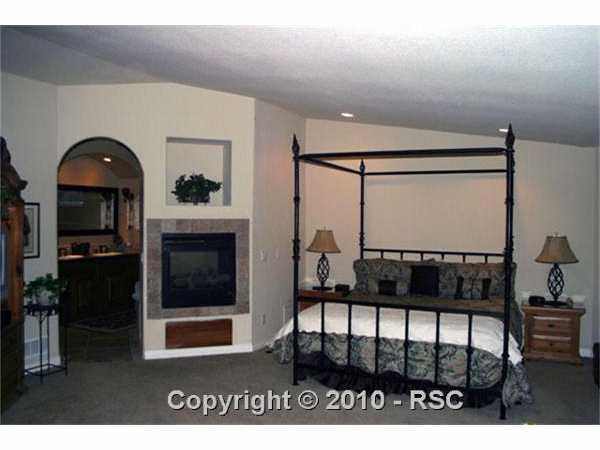 17375 Shahara Road Monument, CO 80132 - Photo 8 of 15 Gallery Image 8