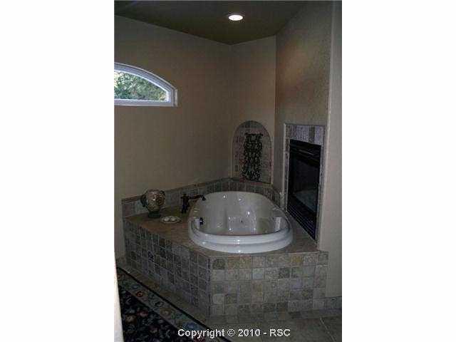 17375 Shahara Road Monument, CO 80132 - Photo 10 of 15 Gallery Image 10