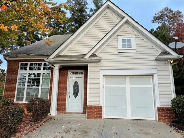 $2,195 | 2792 Briaroak Drive, Duluth, GA 30096