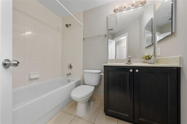 $1,850 | 10109 Regent Park Drive, Unit 2502, Orlando, FL 32825