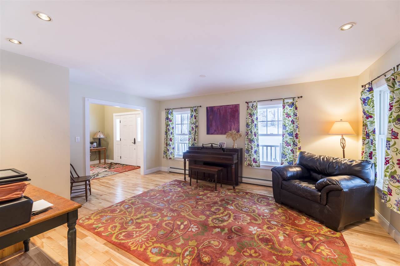 90 Meetinghouse Road Norwich, VT 05055 - Photo 20 of 31