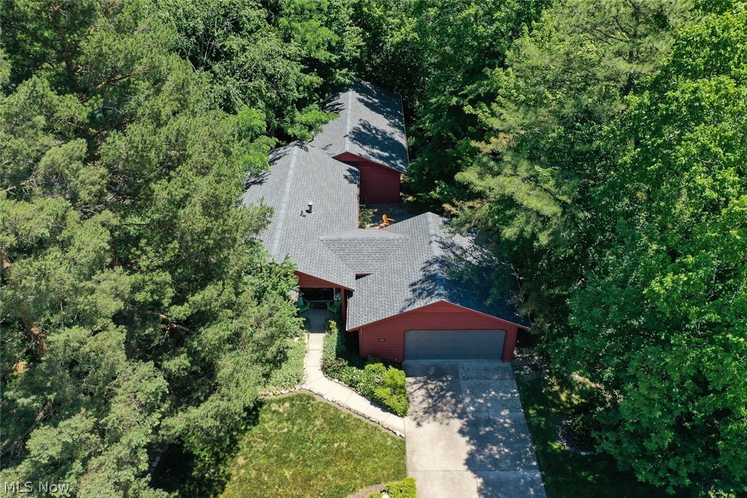 12221 Windcliff Road Strongsville, OH 44136 - Photo 30 of 33 Gallery Image 30