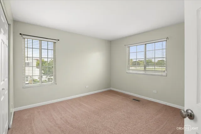 $260,000 | 179 Azalea Circle, Unit 179, Romeoville, IL 60446