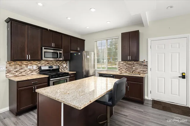 $260,000 | 179 Azalea Circle, Unit 179, Romeoville, IL 60446