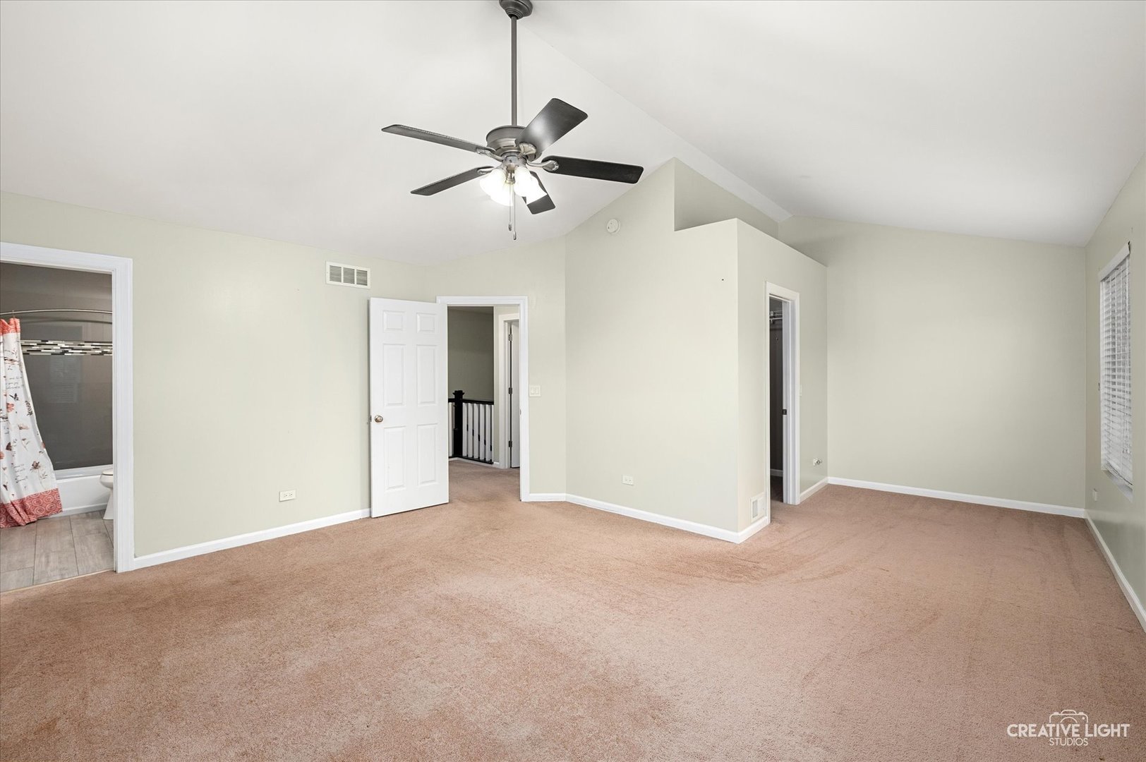 179 Azalea Circle, Unit 179 Romeoville, IL 60446 - Photo 9 of 16 a view of an empty room and window