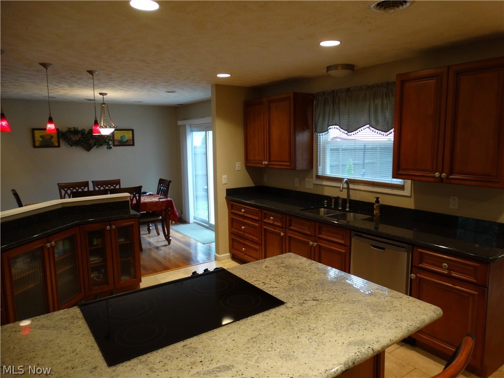 1784 Sandgate Road Madison, OH 44057 - Photo 9 of 27