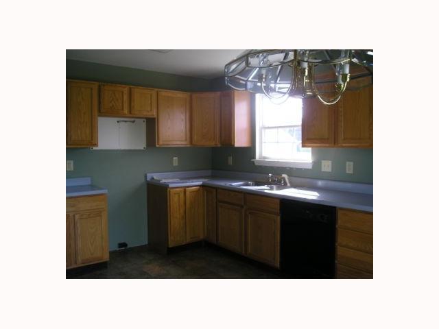 6614 Rushing River Noblesville, IN 46062 - Photo 4 of 6 Gallery Image 4