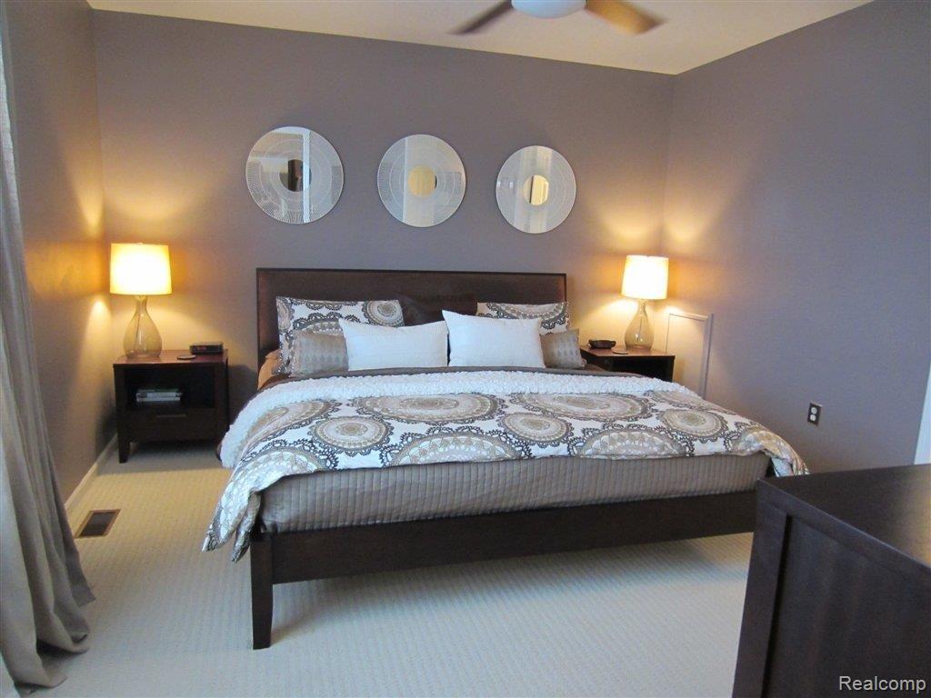 503 Cherry Orchard Road, Unit 93 Canton, MI 48188 - Photo 11 of 20 Master Bedroom