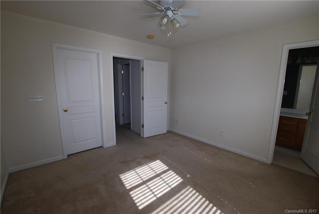 2718 Avalon Loop Road, Unit 2718 Charlotte, NC 28269 - Photo 13 of 20