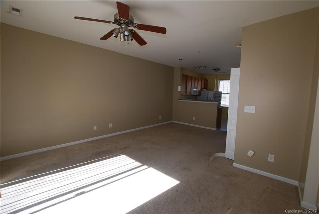 2718 Avalon Loop Road, Unit 2718 Charlotte, NC 28269 - Photo 8 of 20