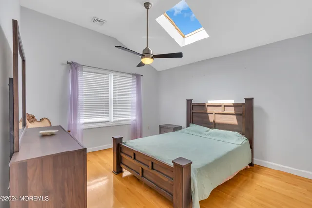 $4,000 | 117 Harding Avenue, Seaside Heights, NJ 08751