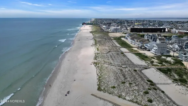 $4,000 | 117 Harding Avenue, Seaside Heights, NJ 08751