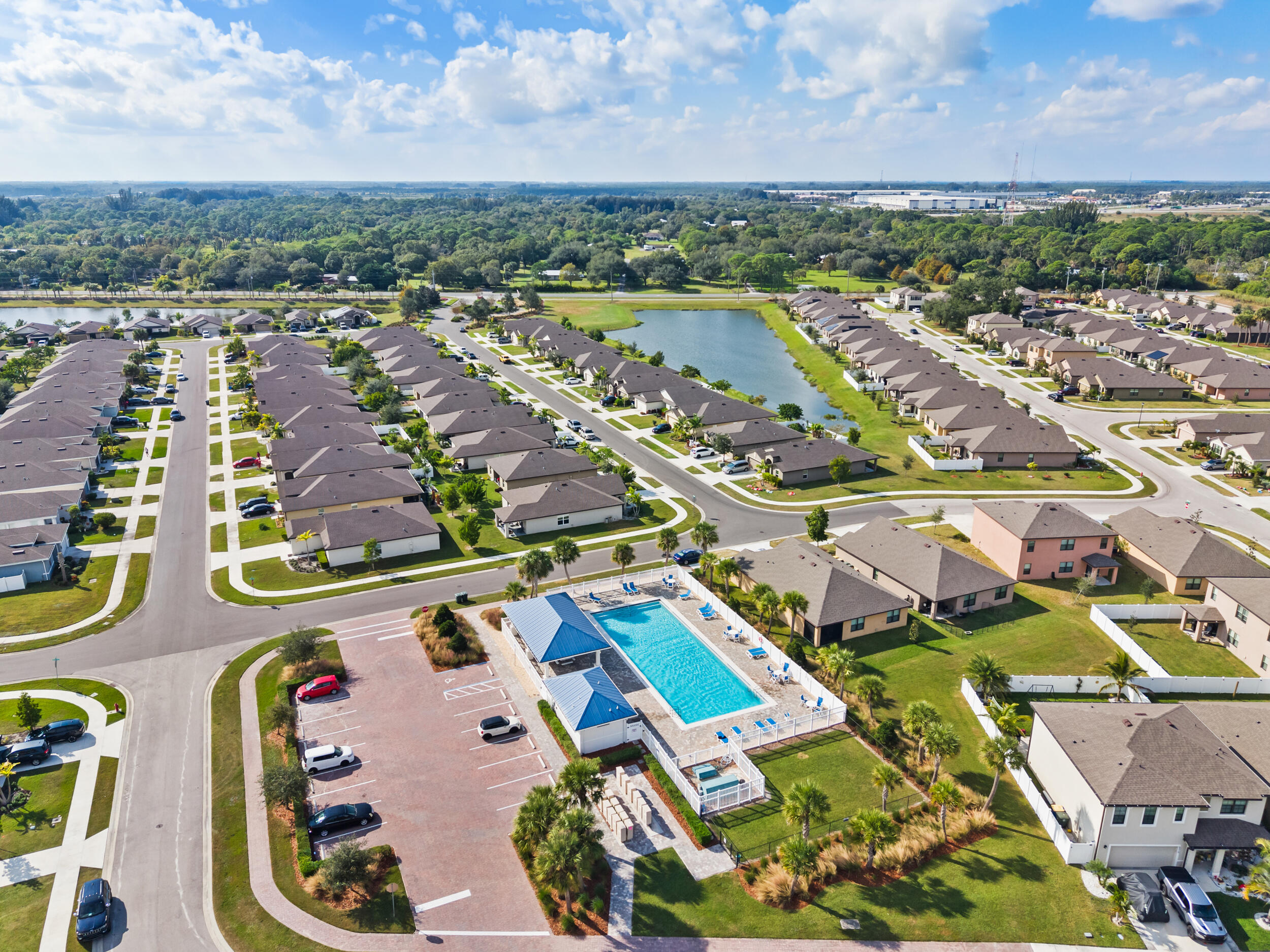 1817 Party Place Fort Pierce, FL 34947 - Photo 35 of 42 37_community pool