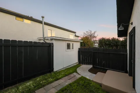 $980,000 | 220 South Pardee Street, San Diego, CA 92113