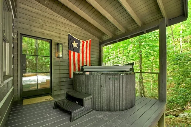 $3,000 | 545 Chestnut Ridge Circle, Blue Ridge, GA 30513