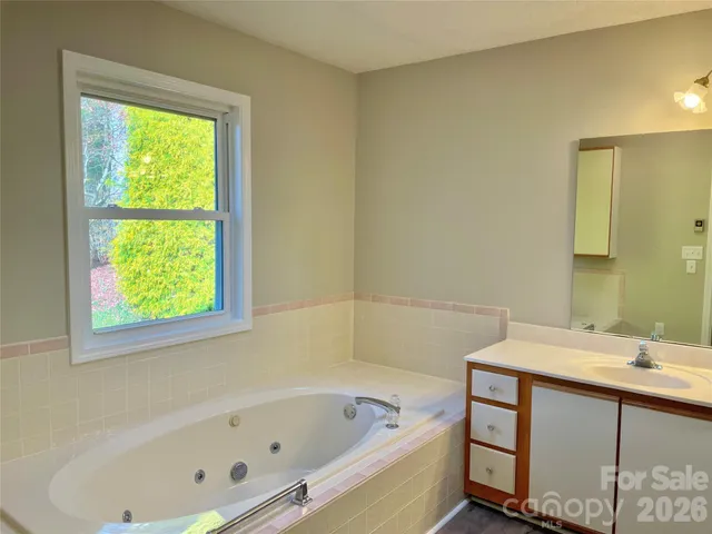 $399,000 | 23 St Andrews Drive, Etowah, NC 28729