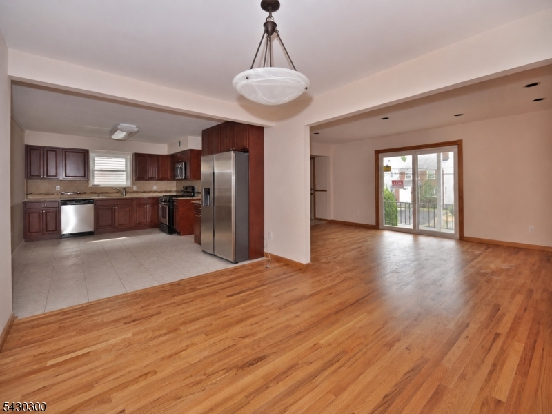 25 Spring Street, Unit A Millburn, NJ 07041 - Photo 6 of 21