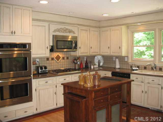 3330 Tilley Morris Road Matthews, NC 28105 - Photo 4 of 16 Gallery Image 4