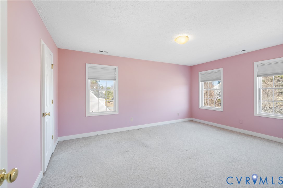 1403 4th Ave Extension Farmville, VA 23901 - Photo 14 of 37 Primary Bedroom