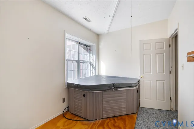 $365,000 | 1403 4th Ave Extension, Farmville, VA 23901