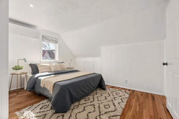 $875,000 | 221 Highland Avenue, Unit 2, Somerville, MA 02143